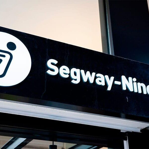 CES 2020. Компания Segway представила новый транспорт — S-Pod (segway ninebot signboard)