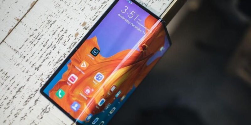 Huawei представит три флагманских устройства 24 февраля (bez nazvanija 2)