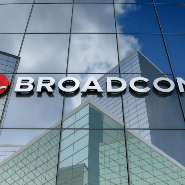 Broadcom анонсировала первый мобильный чип с Wi-Fi 6E (broadcom logo on windows)