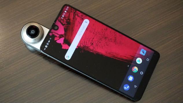 Создатель Android закрывает компанию Essential Phone (essential phone review main)