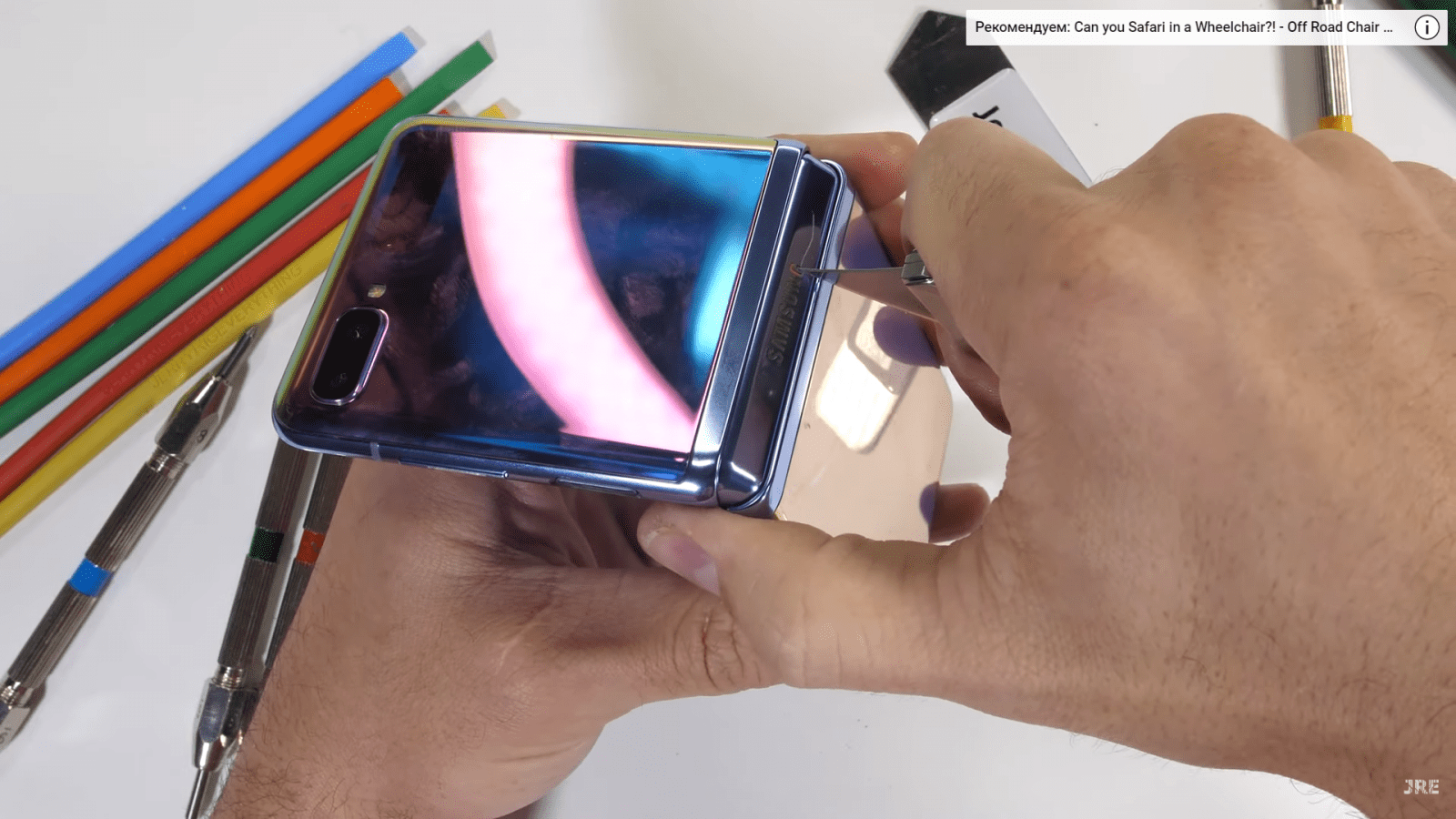 Samsung Galaxy Z Flip достойно прошёл тест на прочность (snimok jekrana 21)