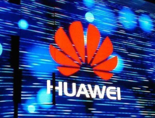 Компания Huawei анонсировала смартфон Huawei Enjoy 10e (uk prime minister to huawei critics whats the alternative 4q2u)