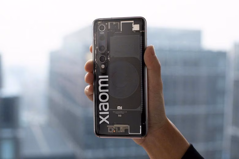 Xiaomi выпустит стеклянную версию смартфона Mi 10 3 03da591e93824783a86f5a9e66550f26 large