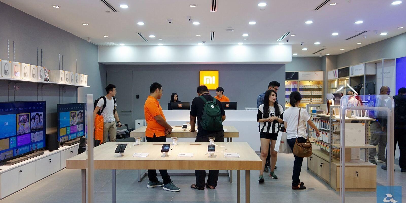 Xiaomi представили быструю беспроводную зарядку 2 dsc03324 kedai xiaomi mi home malaysia