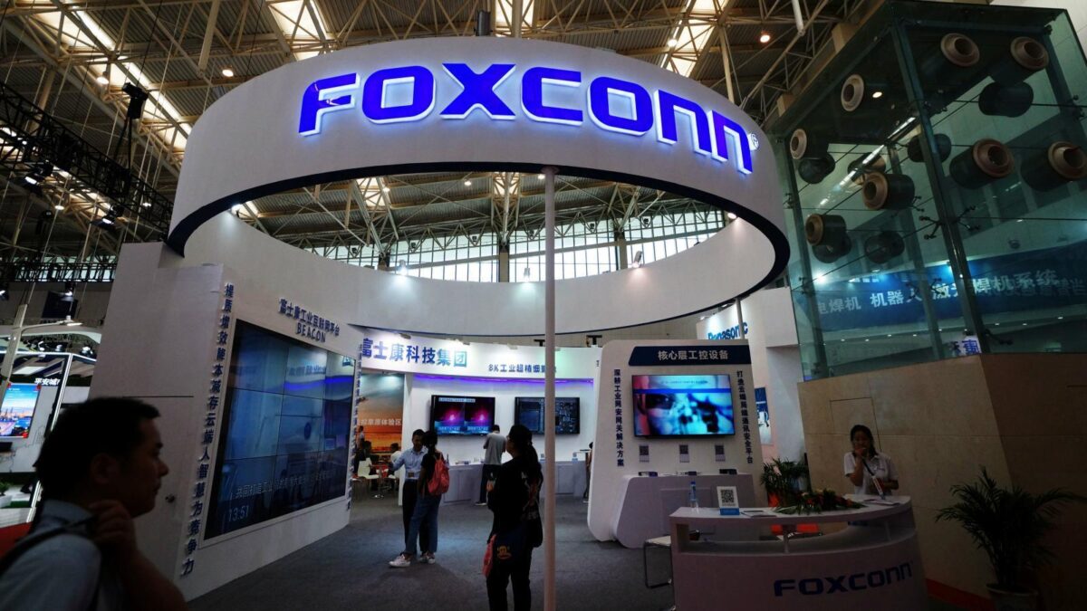 foxconn bat