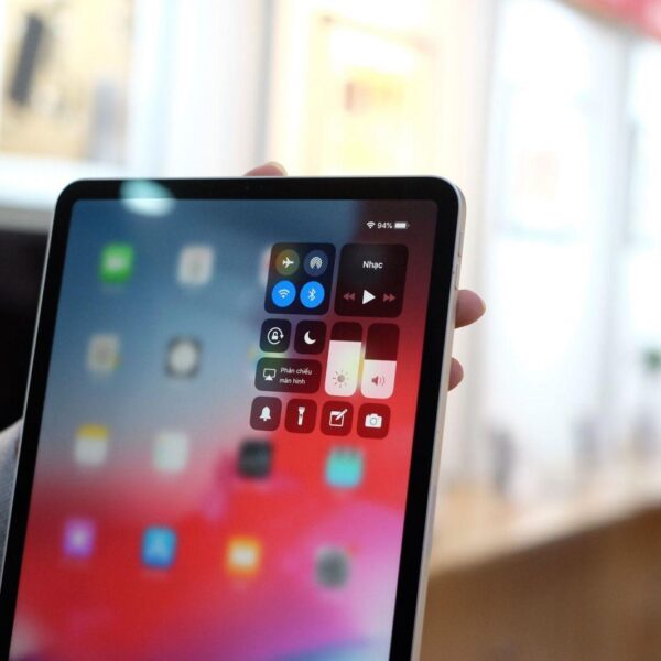 Apple запатентовала новые iPad с горизонтально-расположенной камерой (ipad pro 2018 10)