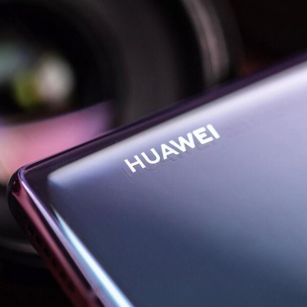 Рендер защитного чехла Huawei P40 Pro даёт нам полное представление о дизайне смартфона (kgs8y4l0fm3f)