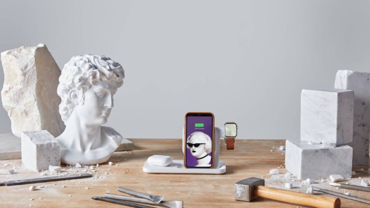 logitech 3 in 1 dock 1280x720 1