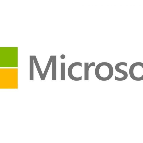 Microsoft показывает будущее Windows 10 (microsoft logo 2012)