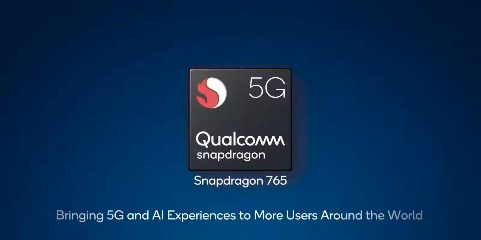Логотип Qualcomm Snapdragon 765 и символ 5G на синем фоне