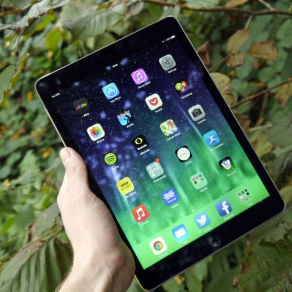 Apple выпустит планшет iPad Air в 2020 году (2082988f090aa2a56eaa1e7c138bb11d scaled 1)