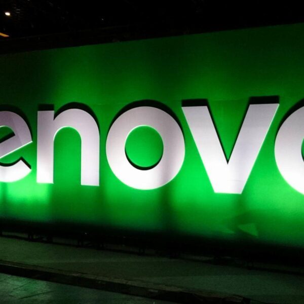 Lenovo представят ноутбуки с ОС Fedora Linux (high resolution wallpaper background id 77701490412)