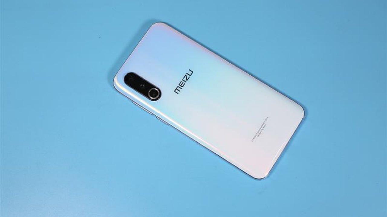 В сеть просочилось фото Meizu 17 Audi Special Edition