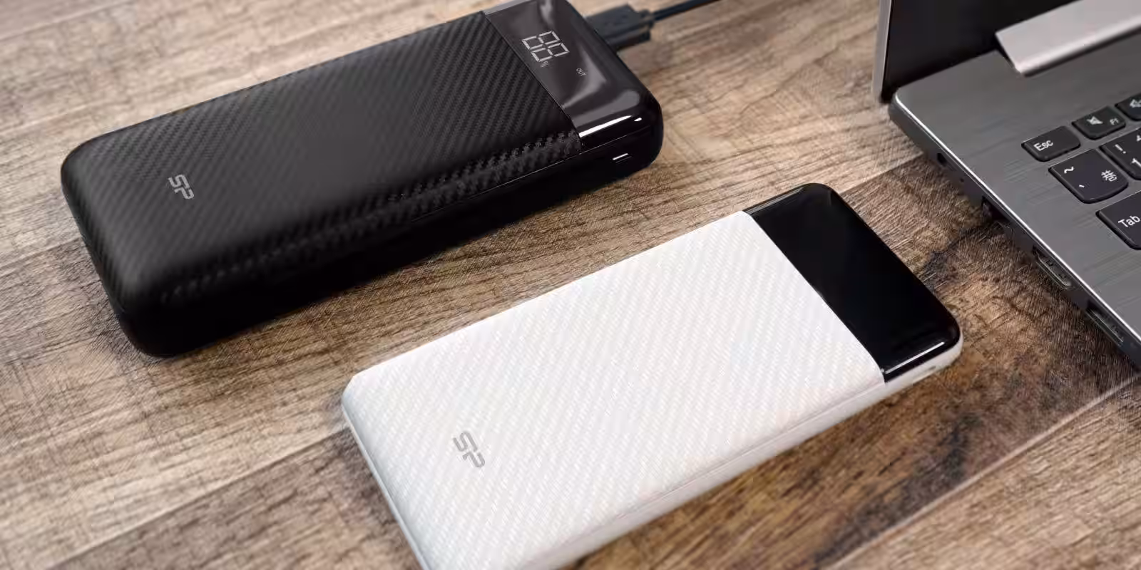 Silicon Power выпустил аж 5 новых внешних аккумуляторов 4 ps lifestyle scaled 1