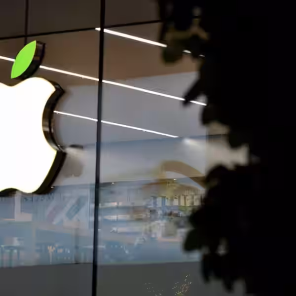 00_apple_making_more_steps_to_being_ecofriendly_cover