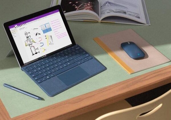 В сети появились изображения и спецификации планшета Microsoft Surface Go 2 (1531164801 go 1 story)