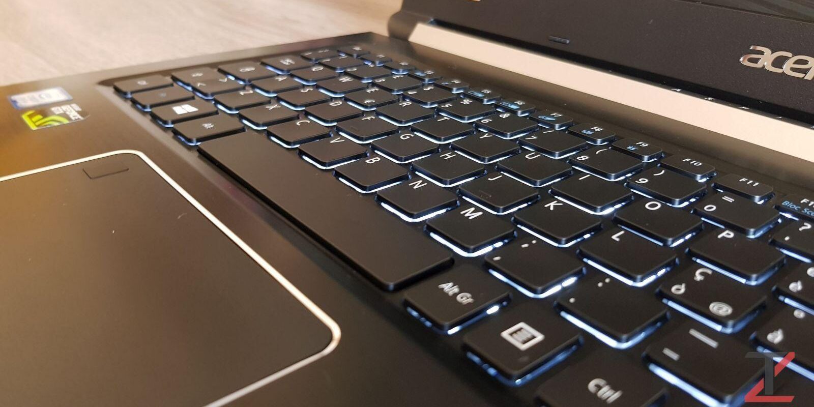 Acer обновила Aspire 7 в России 2 20180430 130710ws scaled 1