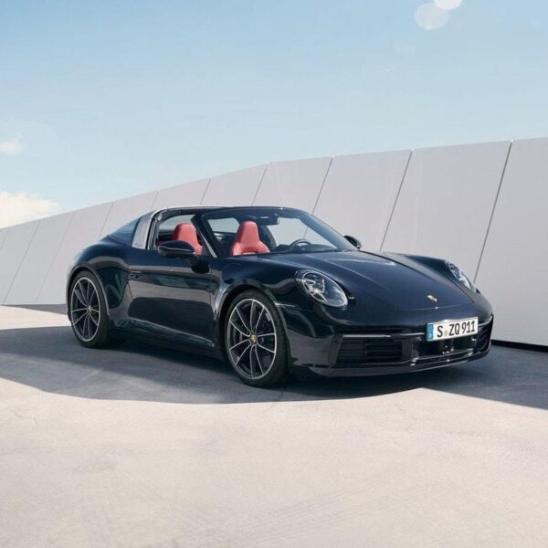 Porsche представил 911 Targa. Выйдет в 2021 году (459185e2244c6e5f01b26940b314b6c0)