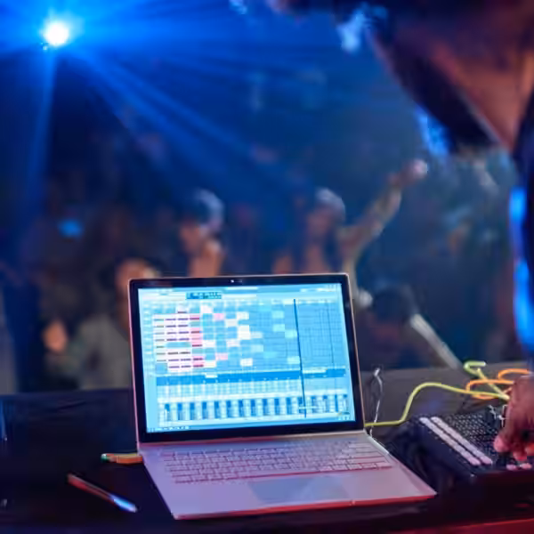 822f52eefc6aa2bd1edbc0f8cd2b0152