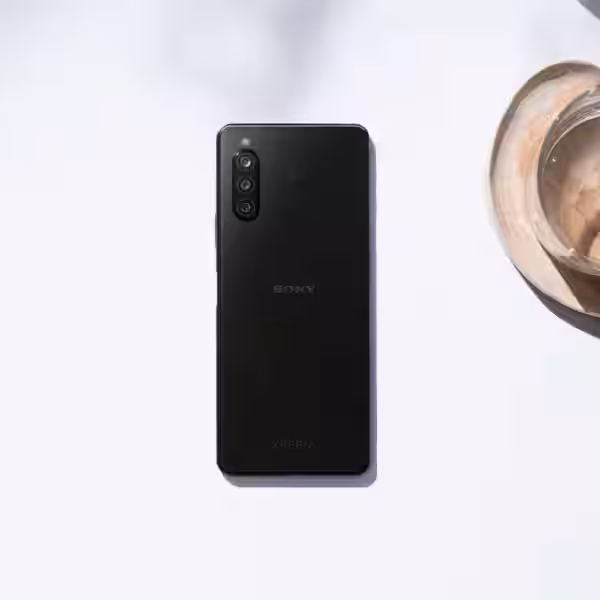 androidpit xperia 10 ii in situation black scaled 1