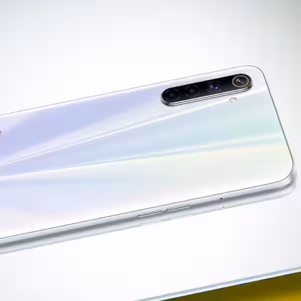 anons monstry byudzhetnogo segmenta realmi 6 i 6 pro 4