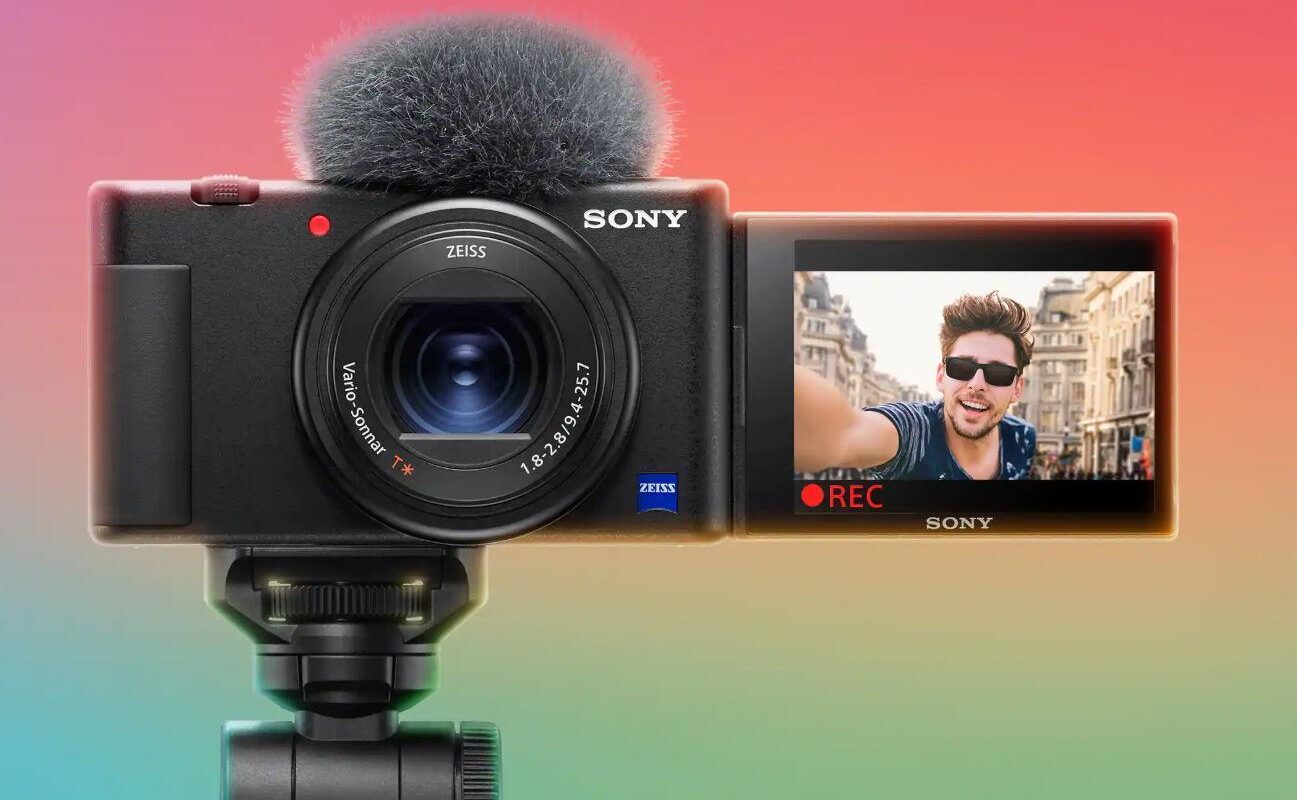 Sony сделала камеру Sony BloggerCam ZV-1 для блогеров 8 b94a8350 9f5b 11ea 96fa e515fe795751