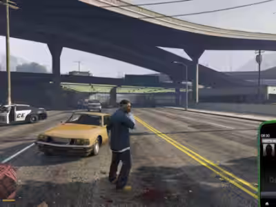 Скриншот из игры GTA V на ПК с мобильным устройством и полицейской машиной