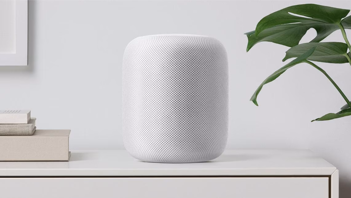 Apple HomePod начнёт продаваться в Индии 3 homepod-white-shelf