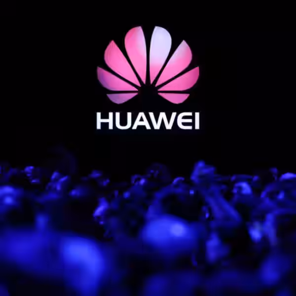 huawei logo feat