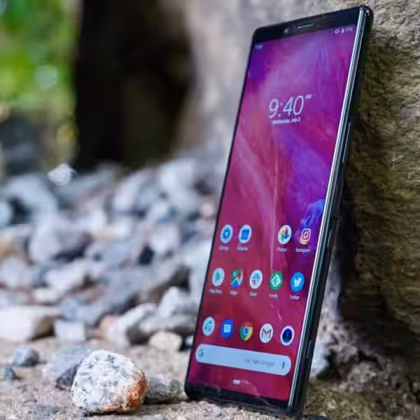 sony xperia 1 review front profile
