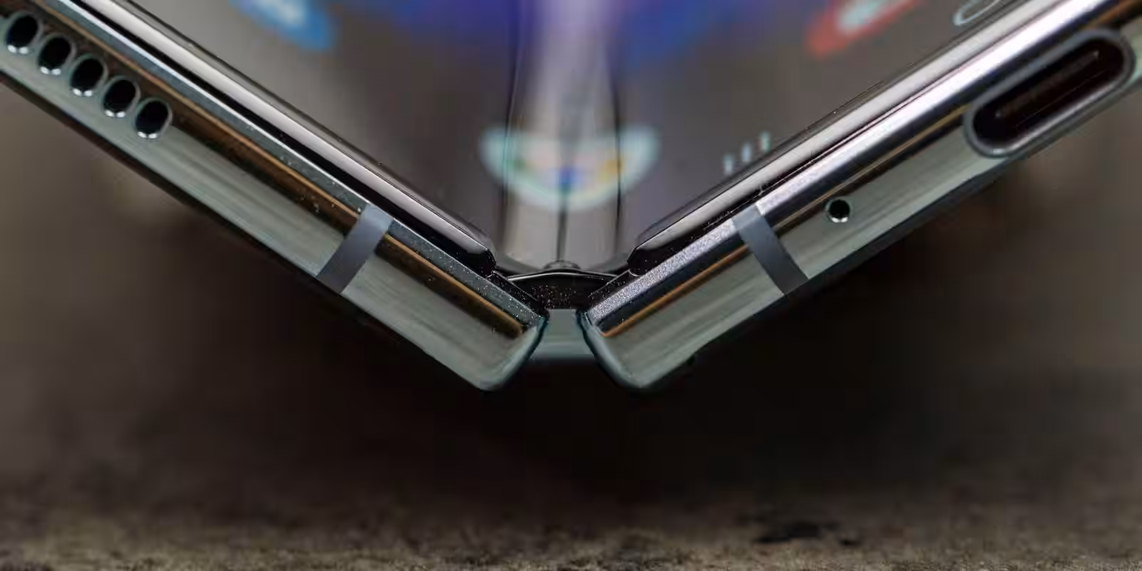 В сеть утекли новые детали о Samsung Galaxy Fold 2 2 androidpit samsung galaxy fold test foto 27 scaled 1
