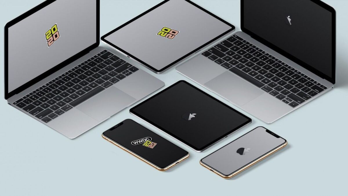 Набор ноутбуков и смартфонов Apple на белом фоне