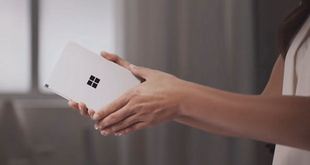 Microsoft может запустить Surface Duo уже в следующем месяце 3 surface duo 06 1200x638 1