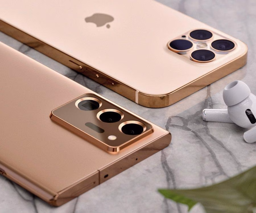 Samsung Galaxy Note20 Ultra и iPhone 12 Pro в золотом цвете появляются на рендерах 3 1