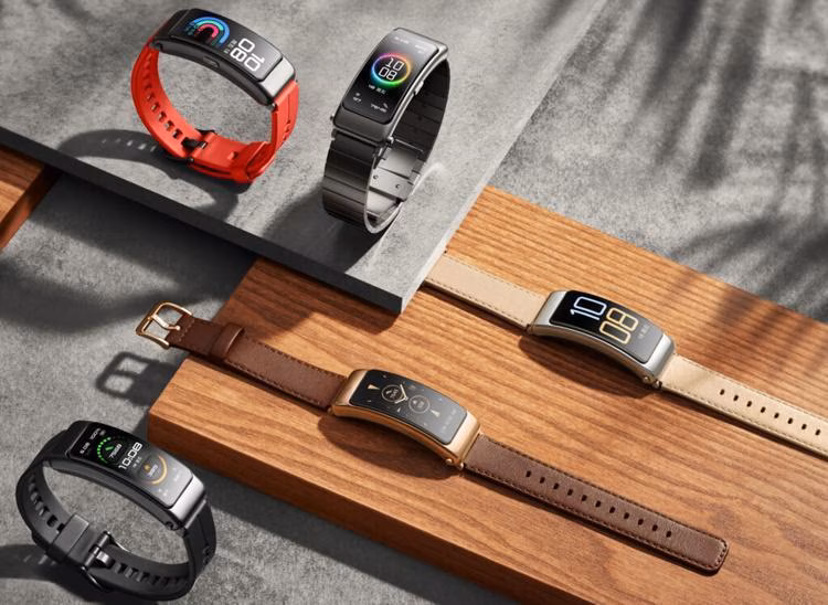 Huawei выпустила фитнес-браслет Huawei TalkBand B6 3 band2