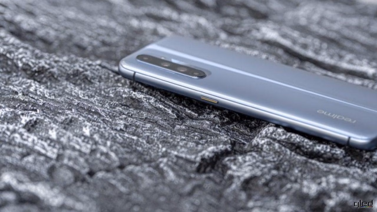 Vivo выпустит лимитированную версию смартфона Vivo X50 Pro Plus Alexander Wang Limited Edition 3 gsmarena 005 1280x720 1