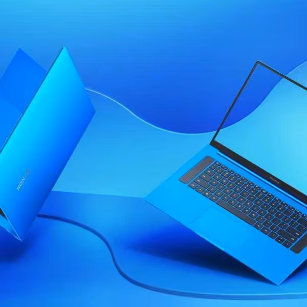 honor magic book pro blue color img 1