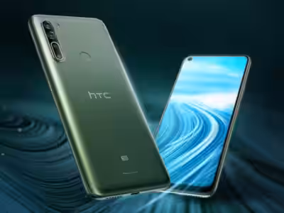 Задняя часть HTC Wildfire E2 с тремя камерами и сканером отпечатков пальцев