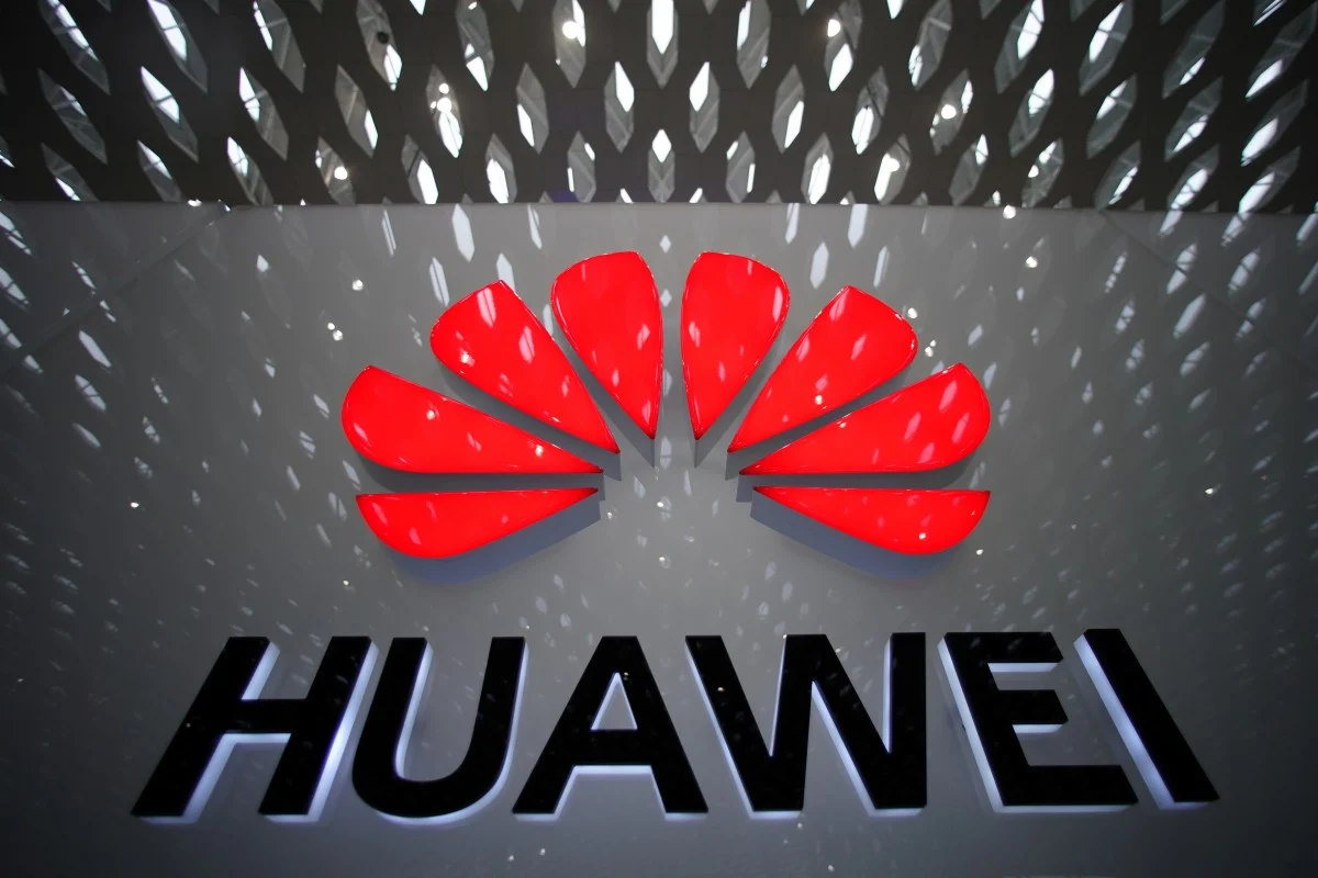 Huawei доминирует на рынке смартфонов в 2020 году (huawei logo 1)