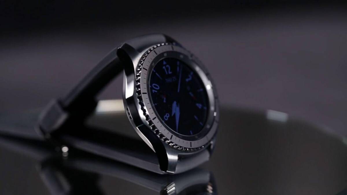 В сеть попал обзор Galaxy Watch 3 за полторы недели до анонса 3 Умные часы Galaxy Watch 3 с круглым дисплеем и ремешком