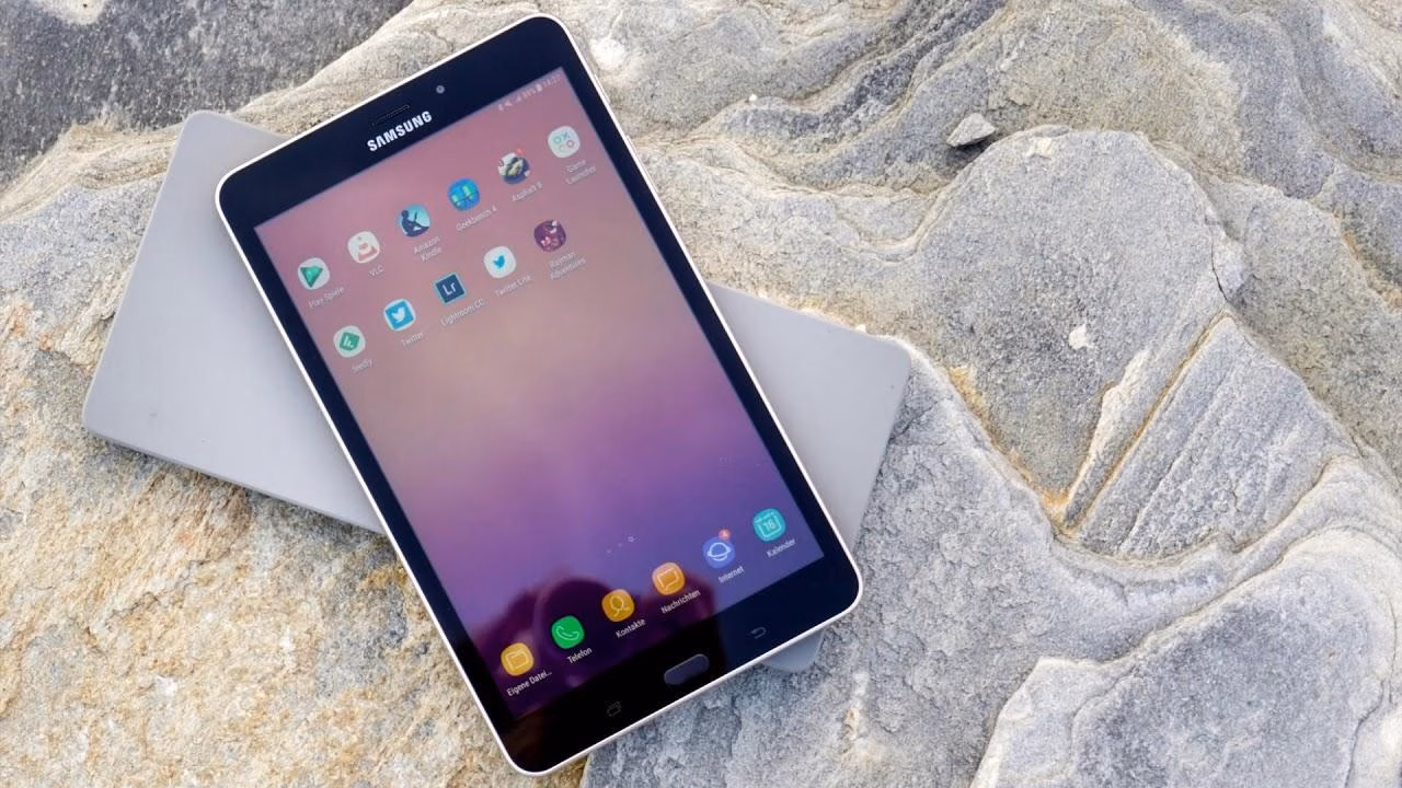 В сеть опубликовали характеристики планшета Samsung Galaxy Tab A7 2020 3 maxresdefault 13