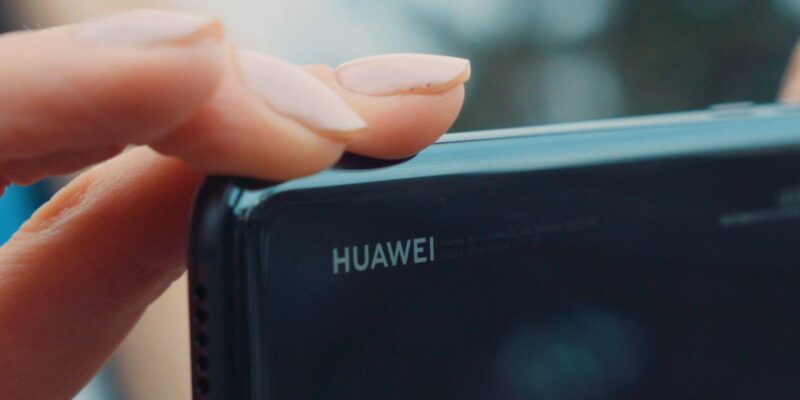 Вот как будет выглядеть Huawei Enjoy 20 (o2016 p20 v1.00 05 04 17.still012 1)