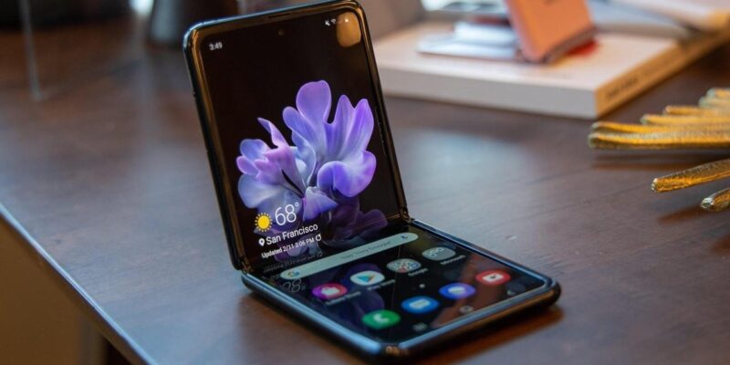 Вот как будет выглядеть Samsung Galaxy Z Flip 5G в бронзовом цвете (vsyo chto nuzhno znat o samsung galaxy z flip 5g 1)