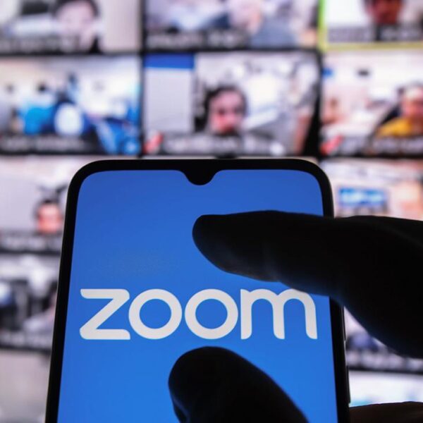 Сервис Zoom получил крупное обновление (755885332357416)