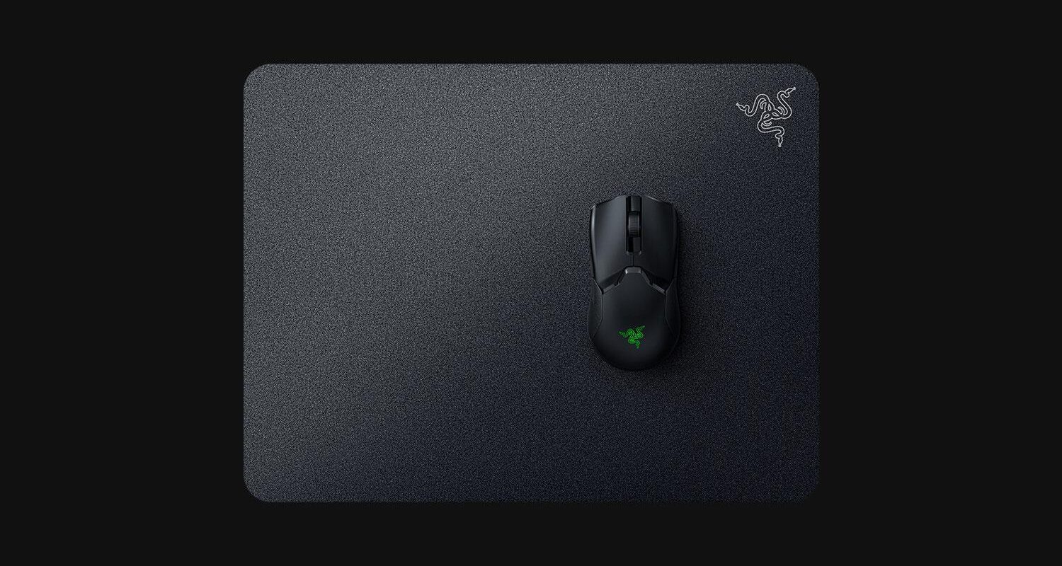 Razer выпустила "геймерский" коврик для мышки за 71 доллар 3 razer acari 08 1500x1000 1