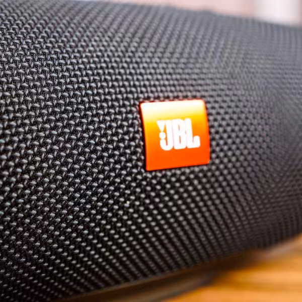 4568254 tinhte jbl charge 4 review 4