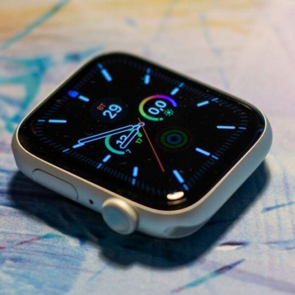 Apple запатентовала часовой ремешок с встроенной батареей (DSC 9209)