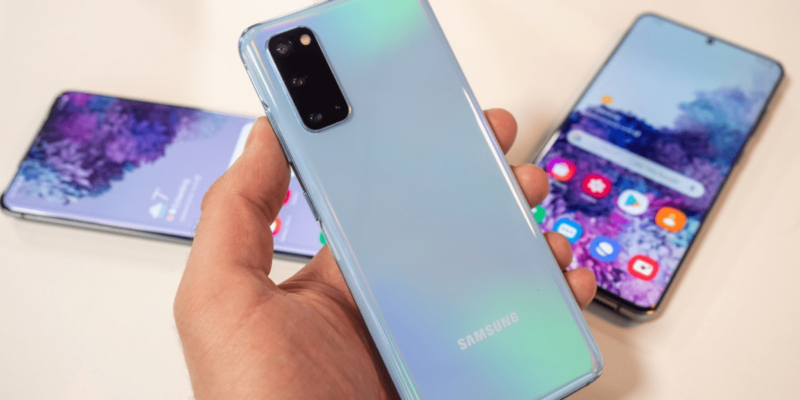 Прямая трансляция презентации Samsung Galaxy Unpacked 2020, покажут Galaxy S20 Fan Edition (Samsung Galaxy S20 hands on camera large)