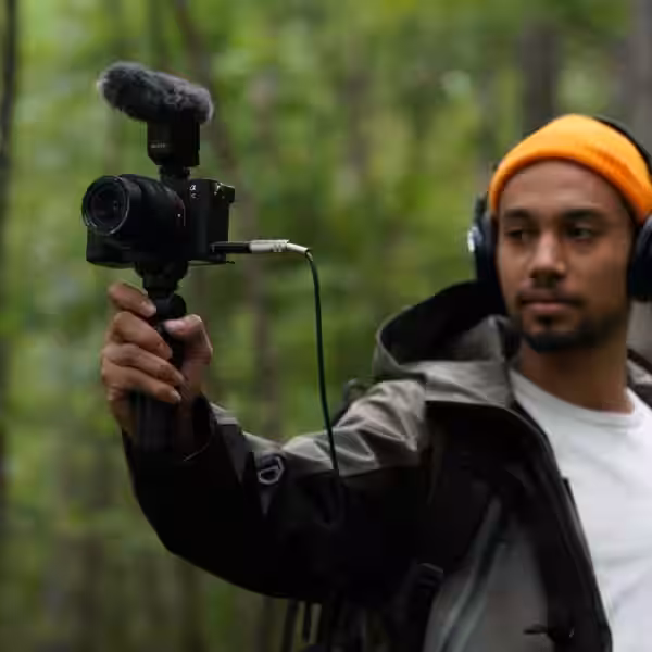 alpha 7c vx8016 headphone 0917 1280x720 1