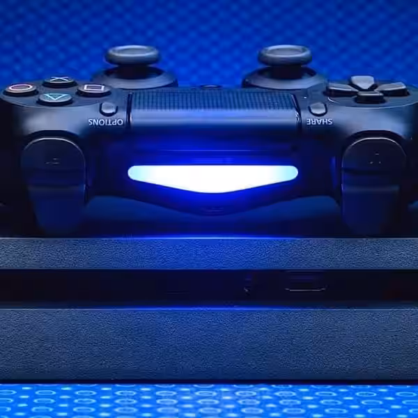 e7e216cd33 2 1390x600